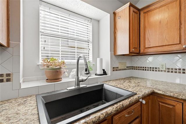 140 Greenmont Circle, Alpharetta, GA 30009