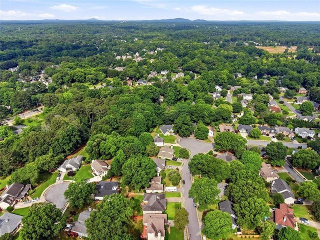 140 Greenmont Circle, Alpharetta, GA 30009