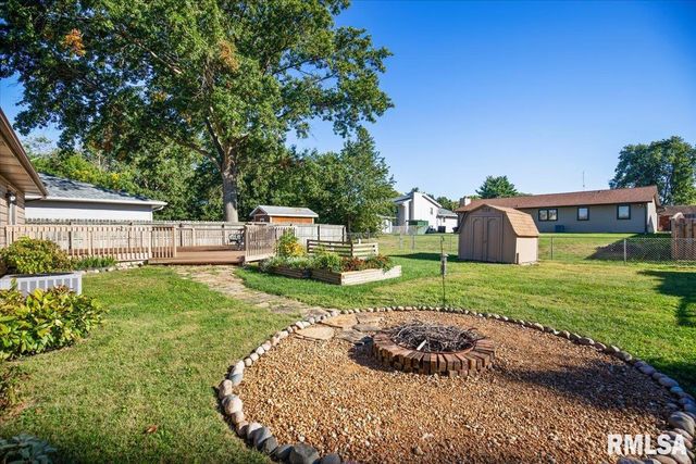 118 WHITE PINE Drive, Springfield, IL 62712