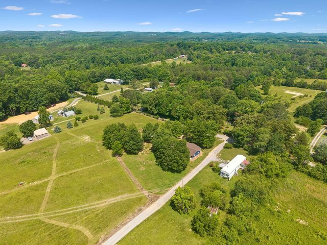 430 Friendship Lane, Delano, TN 37325