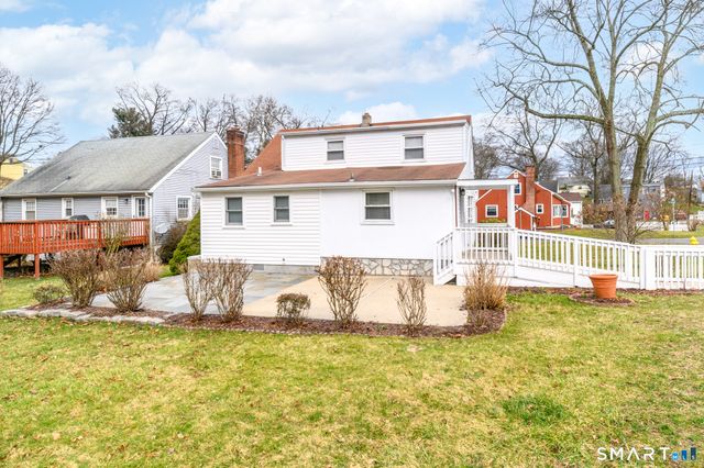 20 Rockmere Road, Norwalk, CT 06851