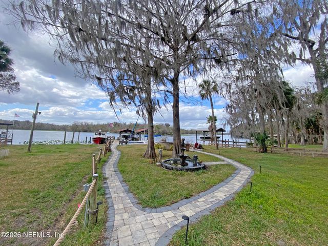 101 ORANGE Street, Satsuma, FL 32189