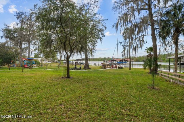 101 ORANGE Street, Satsuma, FL 32189