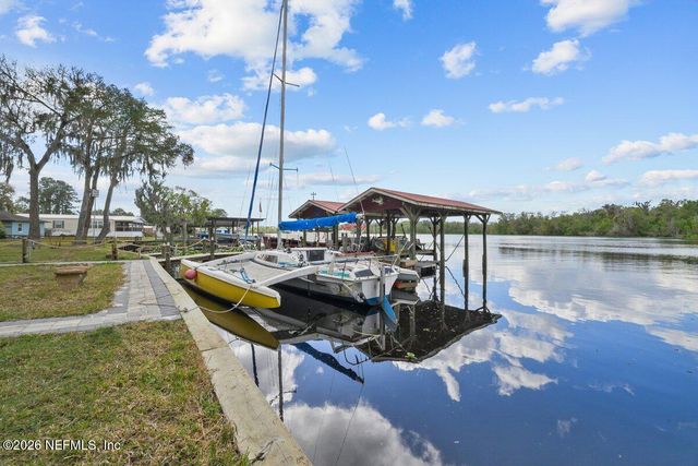 101 ORANGE Street, Satsuma, FL 32189