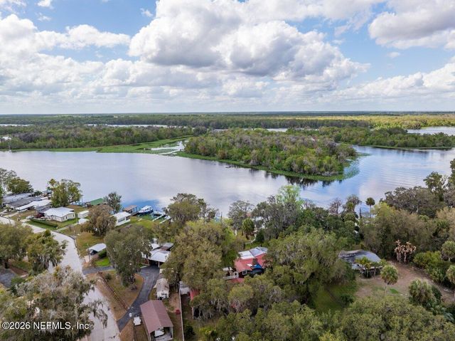 101 ORANGE Street, Satsuma, FL 32189
