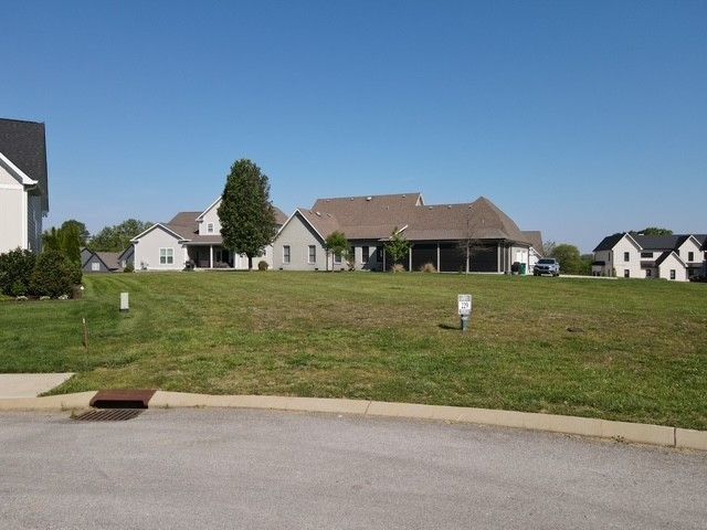 0 Paddleboard Ct, Winchester, TN 37398
