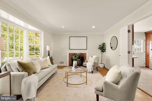 5300 ALTA VISTA RD, Bethesda, MD 20814