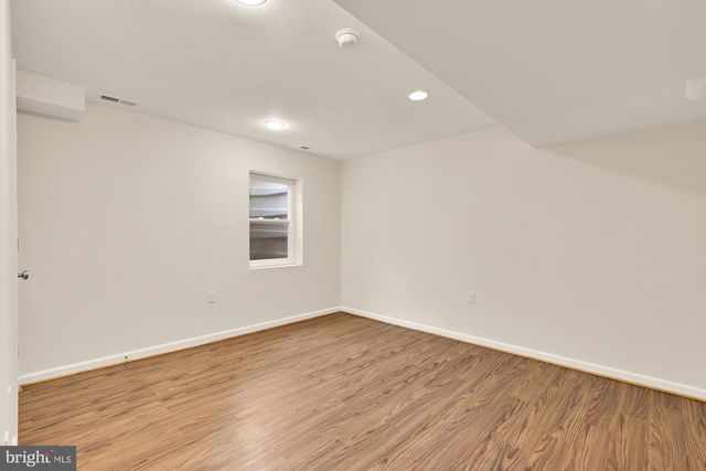 5300 ALTA VISTA RD, Bethesda, MD 20814