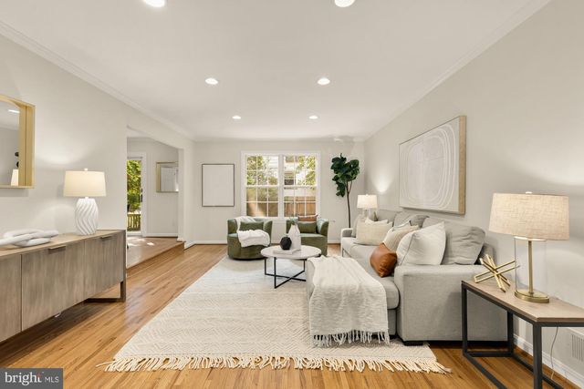 5300 ALTA VISTA RD, Bethesda, MD 20814