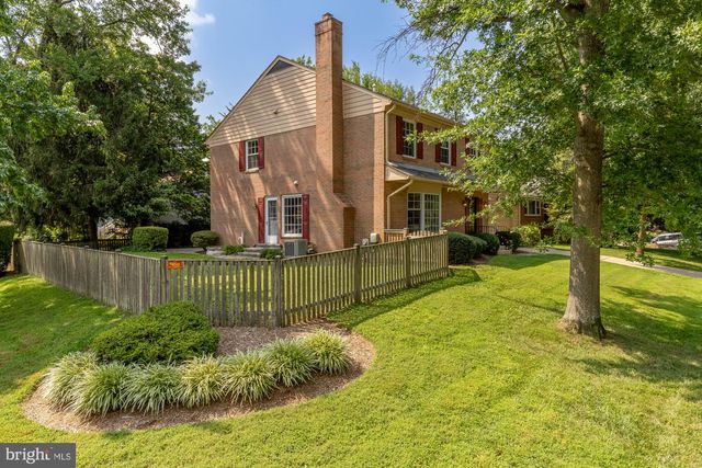 5300 ALTA VISTA RD, Bethesda, MD 20814