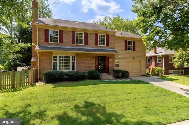 5300 ALTA VISTA RD, Bethesda, MD 20814