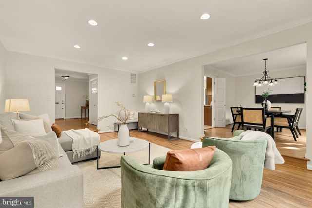 5300 ALTA VISTA RD, Bethesda, MD 20814