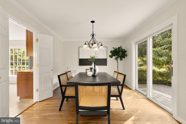 5300 ALTA VISTA RD, Bethesda, MD 20814