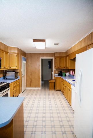 4510 LOWMAN Road, Pine Bluff, AR 71603