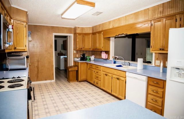 4510 LOWMAN Road, Pine Bluff, AR 71603