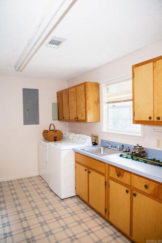 4510 LOWMAN Road, Pine Bluff, AR 71603