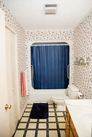 4510 LOWMAN Road, Pine Bluff, AR 71603