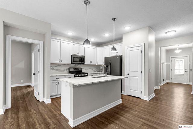 16091 Weber Street, Bennington, NE 68007