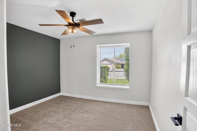 2112 W Avenue J12, Lancaster, CA 93536