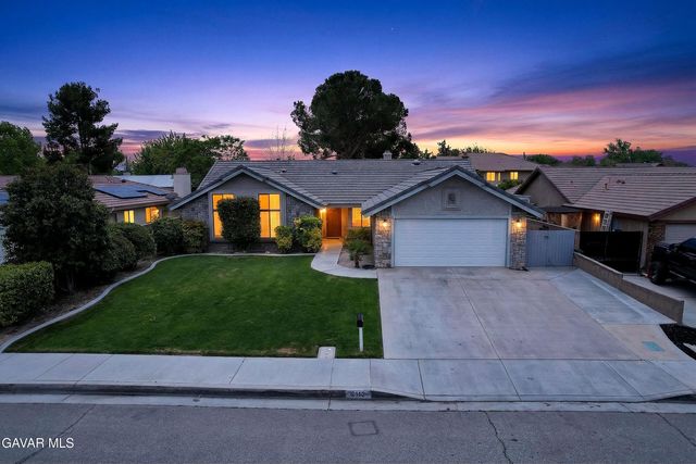 2112 W Avenue J12, Lancaster, CA 93536