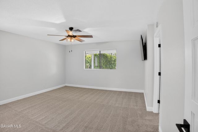 2112 W Avenue J12, Lancaster, CA 93536