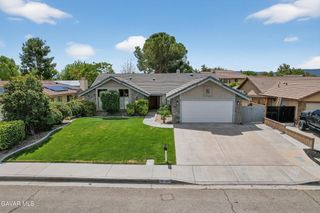 2112 W Avenue J12, Lancaster, CA 93536