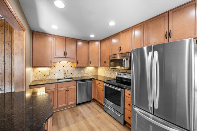 1409 Bradshaw Court, Maumee, OH 43537