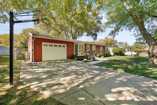 1409 Bradshaw Court, Maumee, OH 43537