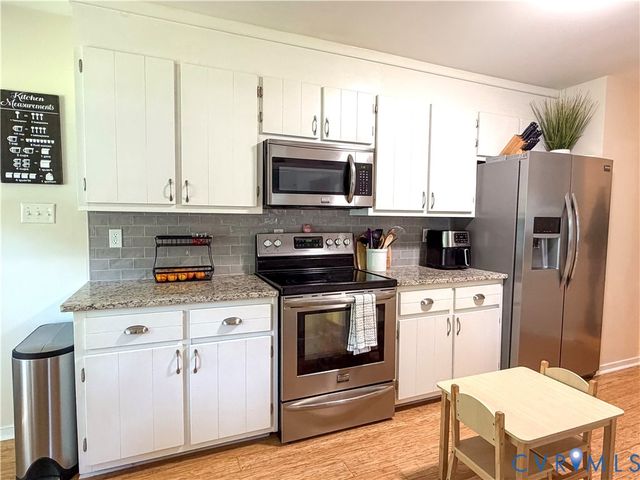 4924 Wilconna Rd, Chesterfield, VA 23832