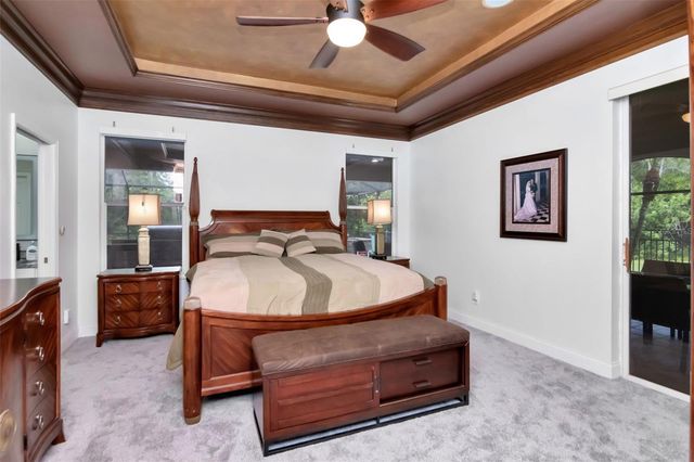 9401 GREENPOINTE DRIVE, Tampa, FL 33626