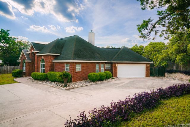 6935 W Hausman, San Antonio, TX 78249