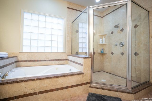 6935 W Hausman, San Antonio, TX 78249