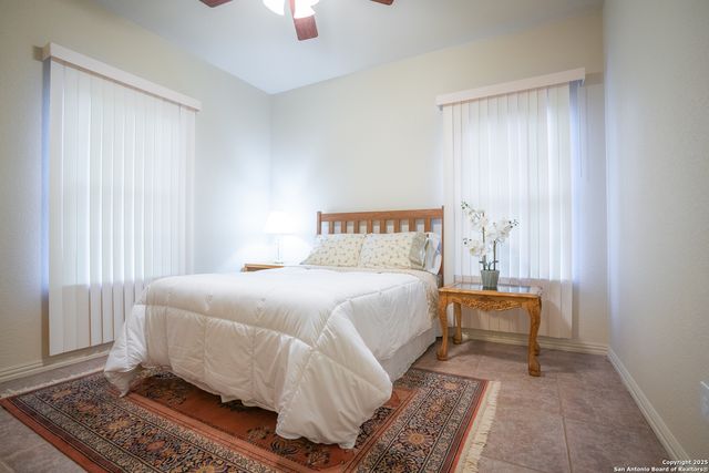 6935 W Hausman, San Antonio, TX 78249