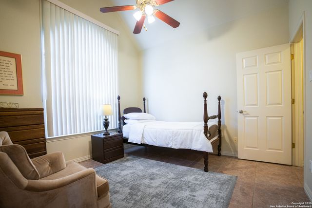 6935 W Hausman, San Antonio, TX 78249