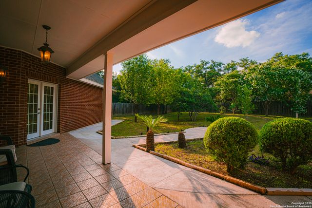 6935 W Hausman, San Antonio, TX 78249