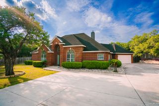 6935 W Hausman, San Antonio, TX 78249