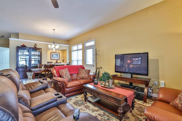 5607 Carolina Way, Burlington, KY 41005