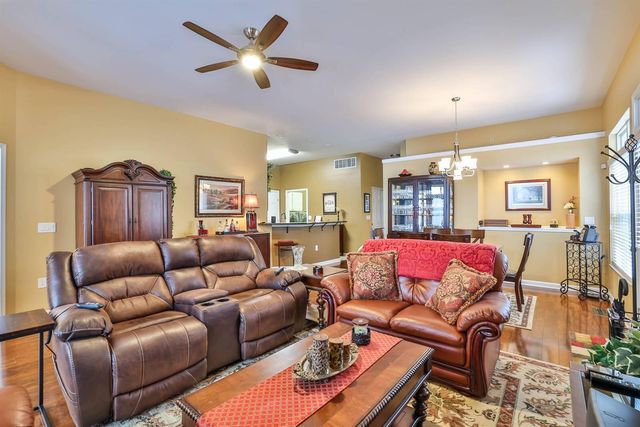 5607 Carolina Way, Burlington, KY 41005