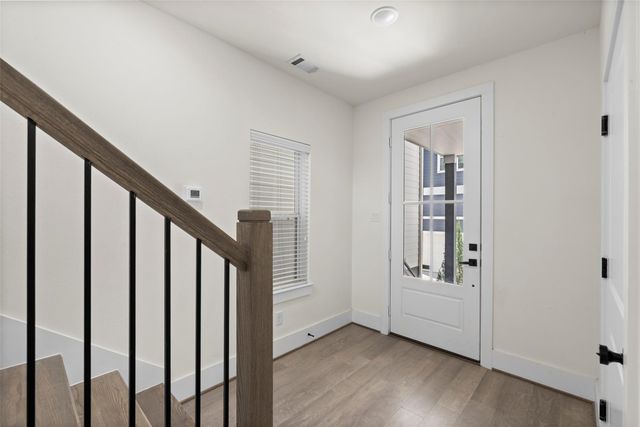 1406 W 21st Street B, Houston, TX 77008