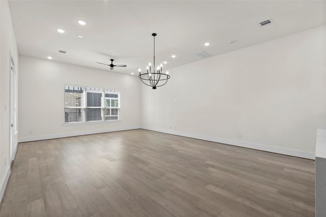 1406 W 21st Street B, Houston, TX 77008