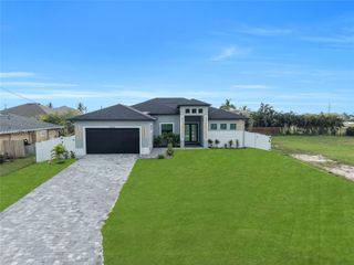 3510 NW 46th Avenue, Cape Coral, FL 33993