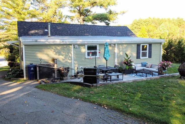101 Dover Point Road, Dover, NH 03820