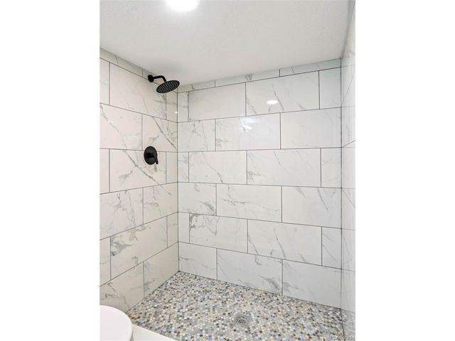 47 Zenobia St, Denver, CO 80219