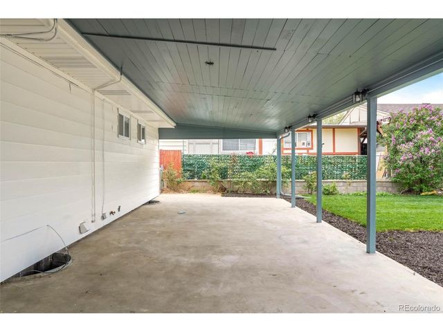 47 Zenobia St, Denver, CO 80219