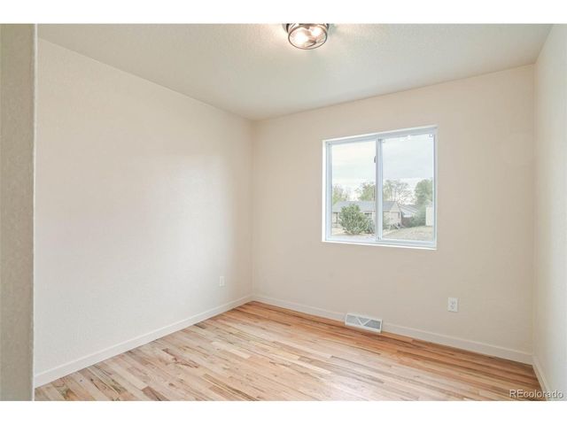 47 Zenobia St, Denver, CO 80219