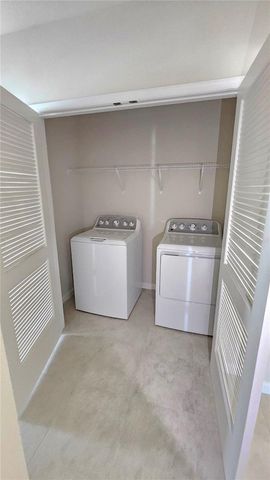 347 BILTMORE BOULEVARD, Dundee, FL 33838