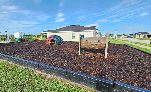 347 BILTMORE BOULEVARD, Dundee, FL 33838