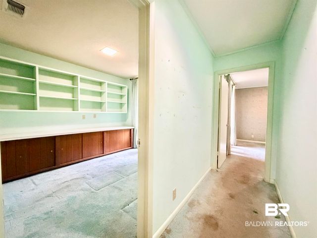 605 E Cumberland Road, Mobile, AL 36608