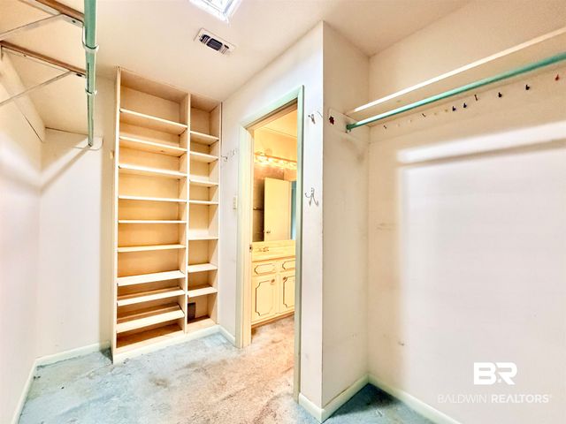 605 E Cumberland Road, Mobile, AL 36608