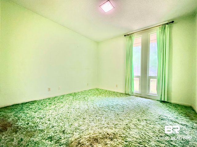 605 E Cumberland Road, Mobile, AL 36608